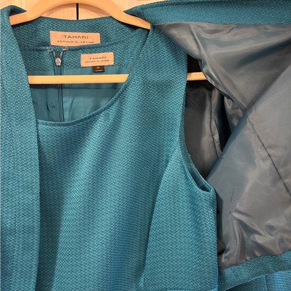 Tahari Teal Textured Dress and Jacket Size 14 - Picture 4 of 7